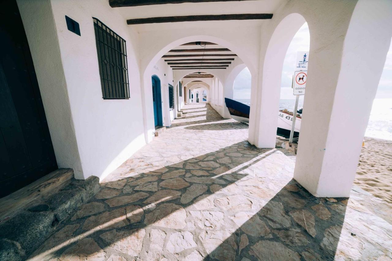 Apartamento reformado a 2 minutos de la playa en Calella! Calella De Palafrugell Exterior foto